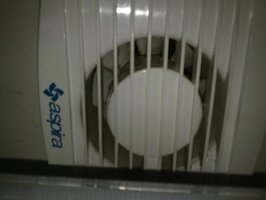 Habit 5 Ventilate Extractor Fan